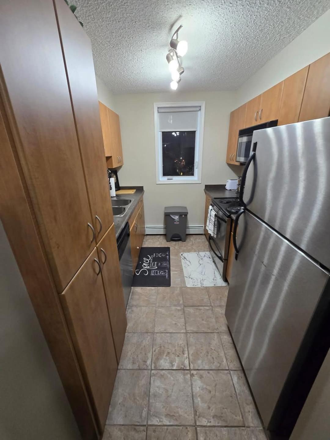 Edmonton Ice District Condo Экстерьер фото