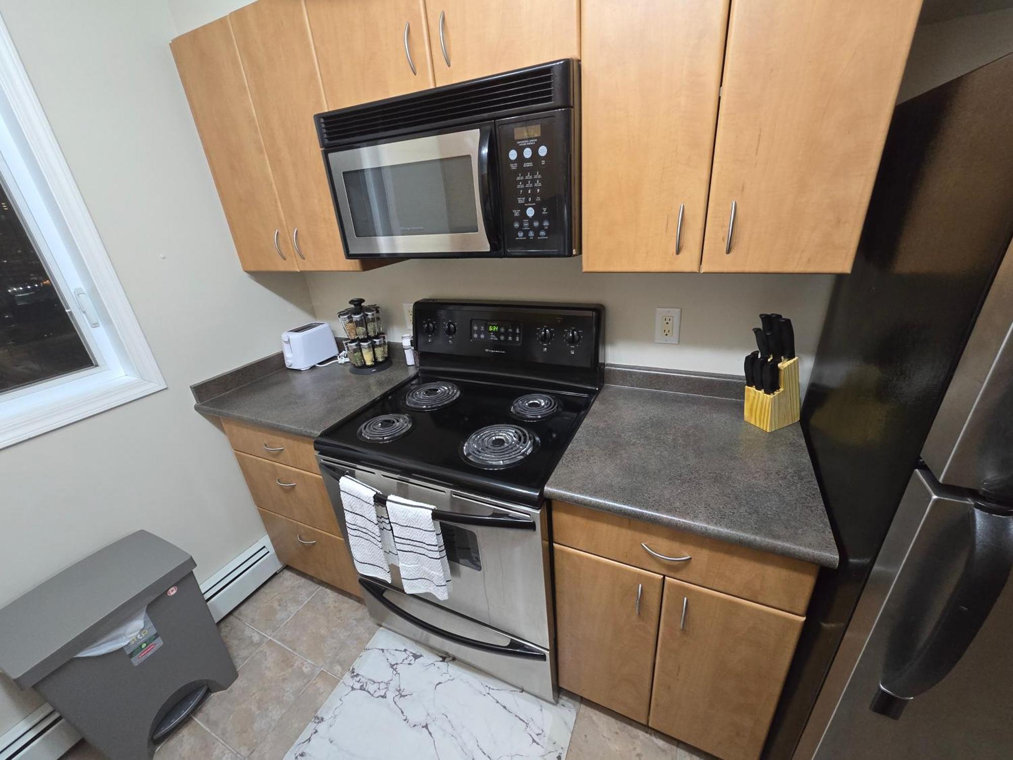 Edmonton Ice District Condo Экстерьер фото